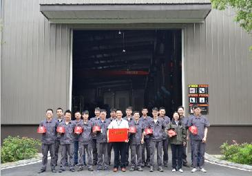  五四青年 | 与功夫竞走，让机械也有温度——造作二部喜获长沙高新区“工人前锋号”